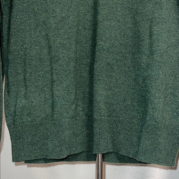 Quince Women’s Forest Green Crewneck Sweater - Picture 5 of 9